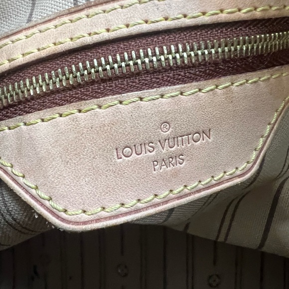 Louis Vuitton Monogram Hobo PM bag - Picture 12 of 14
